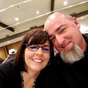 Meet your Posher, Lorinda